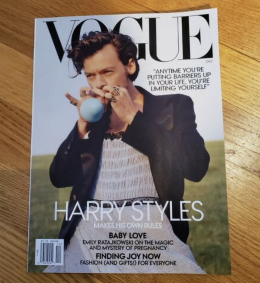 Harry Styles is Vogues First Solo Male Cover